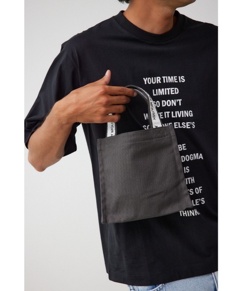 AZUL by moussy（アズールバイマウジー）の「キャンバスロゴテープミニバッグ（トートバッグ・メンズ・オフホワイト/グレー/ブラック・FREE）」の18枚目の写真