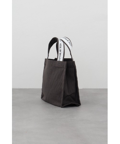 AZUL by moussy（アズールバイマウジー）の「キャンバスロゴテープミニバッグ（トートバッグ・メンズ・オフホワイト/グレー/ブラック・FREE）」の21枚目の写真