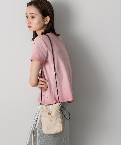 ad thie(アドティエ)の「ドロストデザイン コンパクト ショルダーバッグ(ショルダーバッグ・レディース・カーキ/ブラック/オフホワイト・FREE)」の6枚目の写真