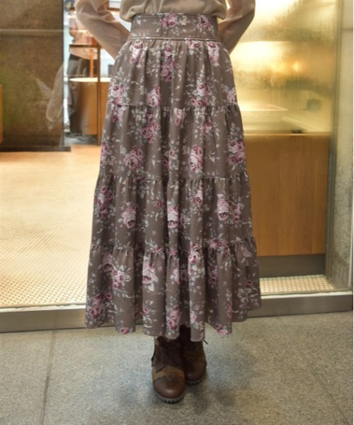 【セール】ブーケ柄スカート（スカート）｜axes femme（アクシーズファム）