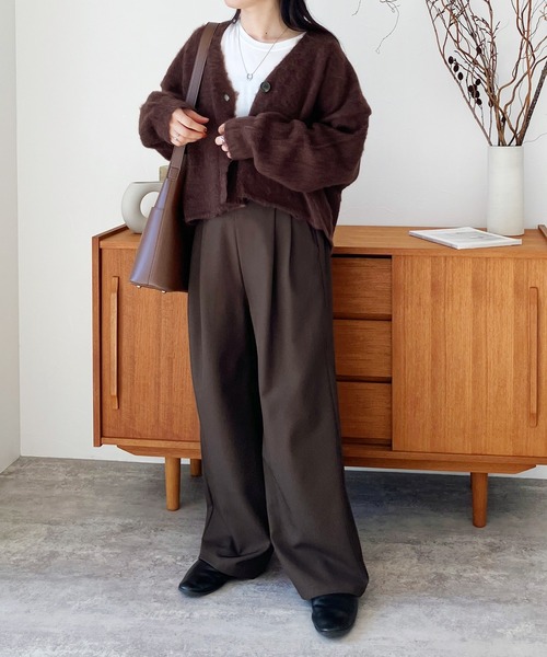 reca（レカ）の「ラクーン風ニットカーディガン（カーディガン/ボレロ・レディース・アイボリー/グリーン系その他/バーガンディー・FREE）」の4枚目の写真