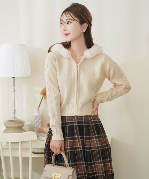 le reve vaniller（ル レーヴ ヴァニレ）の「フードファー ニット