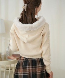 le reve vaniller（ル レーヴ ヴァニレ）の「フードファー ニット