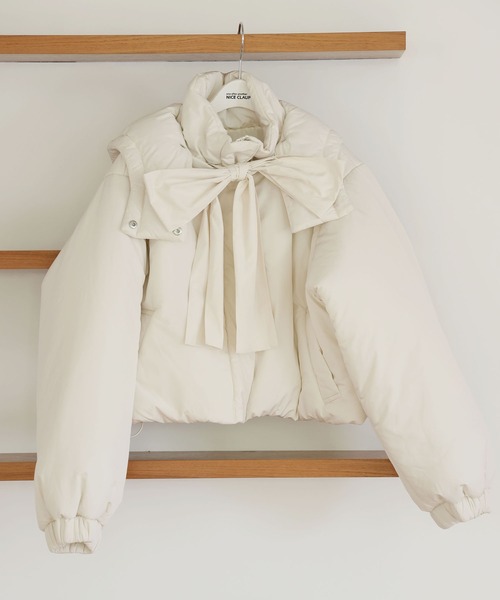 one after another NICE CLAUP（ワンアフターアナザーナイスクラップ）の「リボンフェイクダウンジャケット（ダウンジャケット/コート・レディース・ブラック系その他/グレー/アイボリー/ブラック・FREE）」の22枚目の写真