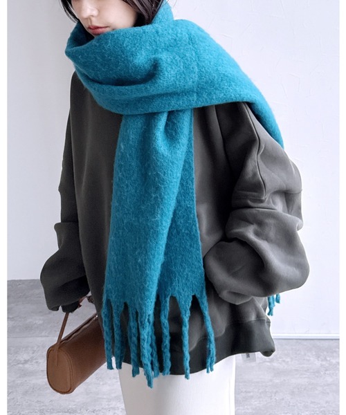 reca(レカ)の「オーバーサイズ裏起毛スウェット(スウェット・レディース・チャコール/キナリ/グレイッシュベージュ/ラベンダー・FREE)」の4枚目の写真