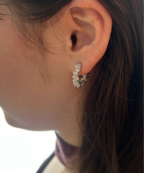 ciite'(シーテ)の「ギャザーメタルワンタッチフープピアス (両耳用)(ピアス(両耳用)・レディース・シルバー/ゴールド・FREE)」の7枚目の写真