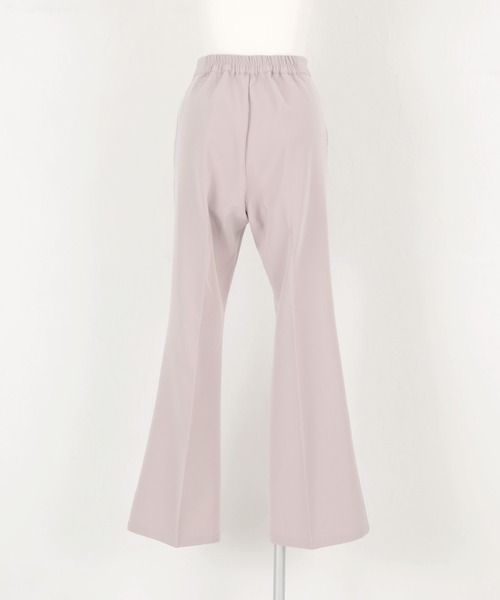 titivate（ティティベイト）の「センタープレスフレアパンツ（その他パンツ・レディース・ブラック/グレイッシュベージュ/アイボリー/ピンクベージュ/ブラウン・M）」の16枚目の写真