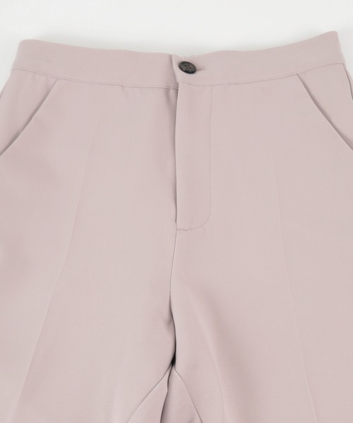 titivate（ティティベイト）の「センタープレスフレアパンツ（その他パンツ・レディース・ブラック/グレイッシュベージュ/アイボリー/ピンクベージュ/ブラウン・M）」の17枚目の写真