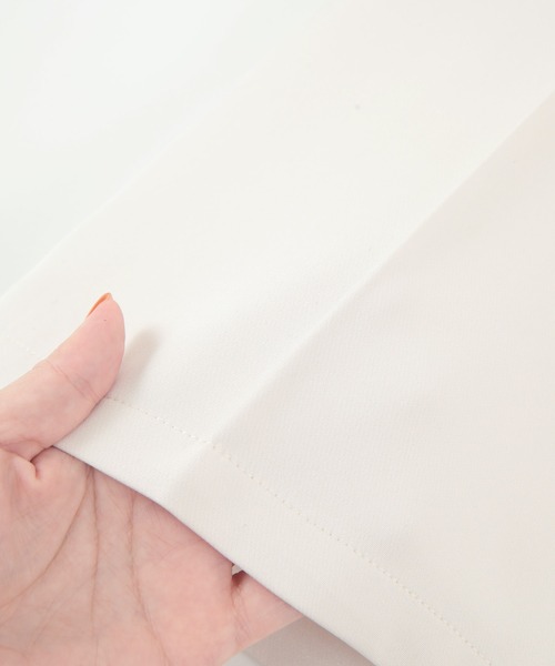 titivate（ティティベイト）の「センタープレスフレアパンツ（その他パンツ・レディース・ブラック/グレイッシュベージュ/アイボリー/ピンクベージュ/ブラウン・M）」の22枚目の写真