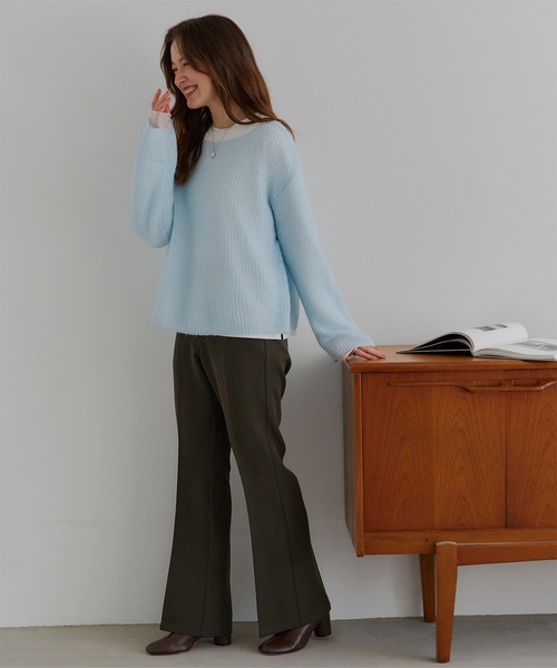 titivate（ティティベイト）の「センタープレスフレアパンツ（その他パンツ・レディース・ブラック/グレイッシュベージュ/アイボリー/ピンクベージュ/ブラウン・M）」の6枚目の写真