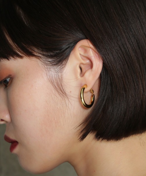 ROSE BUD(ローズバッド)の「サークルフープイヤリング(イヤリング・レディース・シルバー/ゴールド・FREE)」の2枚目の写真