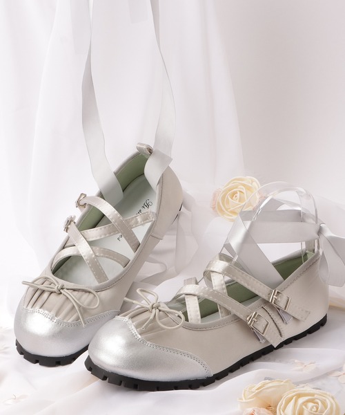 美品♡レザー調パンプス セール】レザー調 クロスストラップ レースアップ バレエ