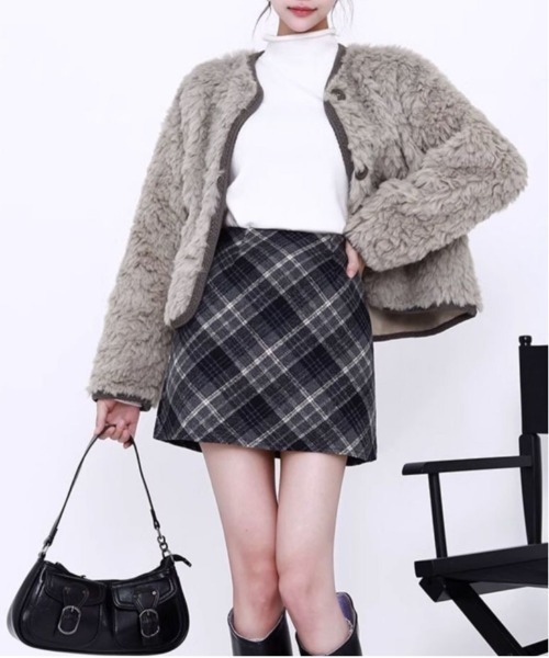 gossip!ロサンゼルス(ゴシップロサンゼルス)の「【サイズあり】ウールライク ヴィンテージ チェック 厚手シンプルミニスカート(インパン付)(秋冬のガーリー定番スカート)(スカート・レディース・ブラウン/グレー・S/M/L)」の12枚目の写真