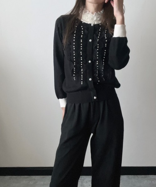 deux amour(ドゥーザムール)の「バイカラーレースパールカーディガン風ニット(Tシャツ/カットソー・レディース・ブラック/アイボリー・FREE)」の10枚目の写真