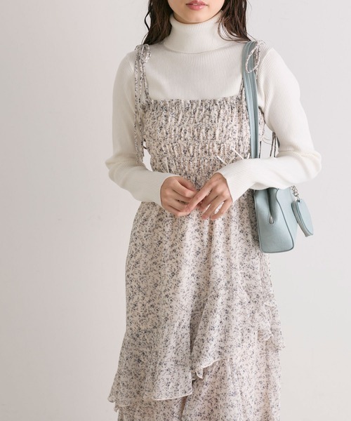 OLIVE des OLIVE（オリーブデオリーブ）の「袖リボンタートルネック（ニット/セーター・レディース・ピンク/その他/ブラック/オフホワイト・FREE）」の5枚目の写真