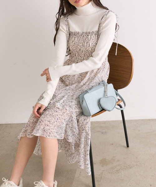OLIVE des OLIVE（オリーブデオリーブ）の「袖リボンタートルネック（ニット/セーター・レディース・ピンク/その他/ブラック/オフホワイト・FREE）」の8枚目の写真