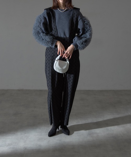 each（イーチ）の「チュールスリーブ裏起毛クロップドスウェット（スウェット・レディース・ブラック/ライトグレー/グレー・FREE）」の13枚目の写真