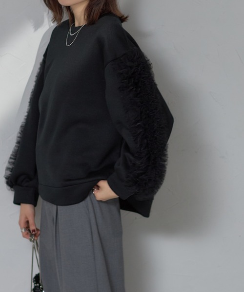 each（イーチ）の「チュールスリーブ裏起毛クロップドスウェット（スウェット・レディース・ブラック/ライトグレー/グレー・FREE）」の16枚目の写真