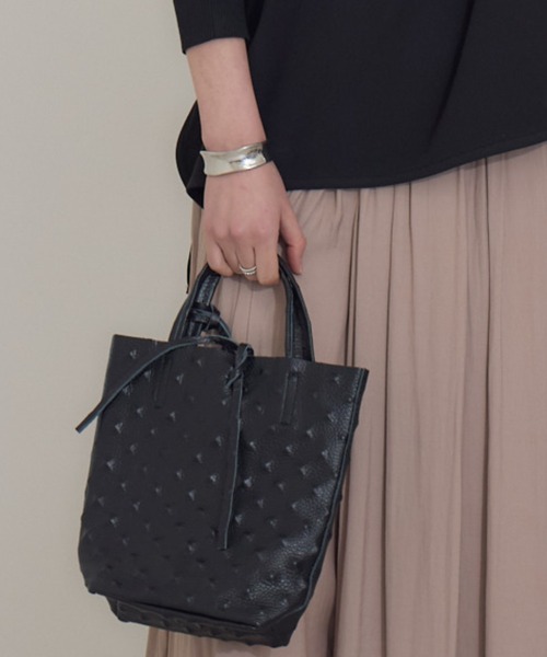 【TOTEME】ミニTフラップリザードエンボスバッグ エレガント TOD'S TODS トッズ ショルダーバッグ APA 2 MANICI MICRO