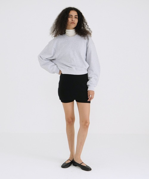 CLANE（クラネ）の「POWER SHOULDER SHORT SWEAT TOPS