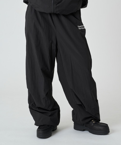kutir(クティール)の「NYLON FLEECE WIDE PANTS/ナイロンフリースワイドパンツ(その他パンツ・メンズ・ブラック/ネイビー/グレイッシュベージュ・SMALL/MEDIUM/LARGE)」の11枚目の写真
