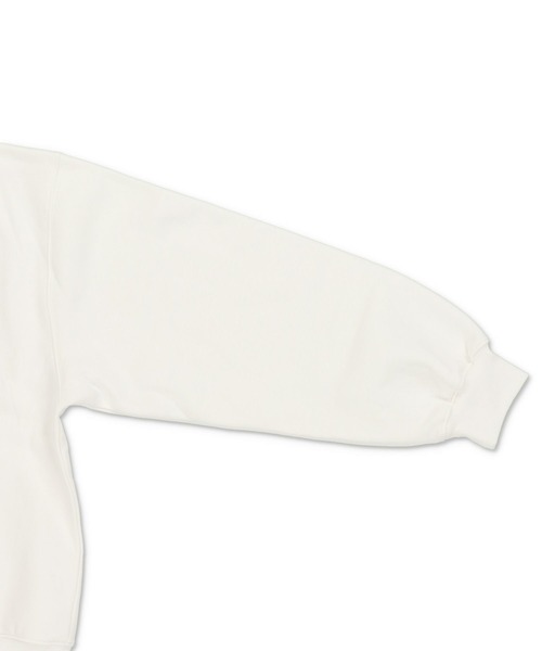 SPINNS（スピンズ）の「『ポメラニアンもち×SPINNS』ビッグスウェット（スウェット・レディース・チャコール/ホワイト・ONESIZE）」の5枚目の写真