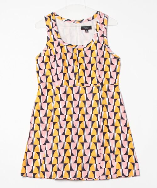 BANANA REPUBLIC FACTORY STORE(バナナリパブリック ファクトリーストア)の「BANANA REPUBLIC FACTORY STORE シームスクープネックミニワンピース(ワンピース・レディース・イエロー・4/2/0/6/8)」の3枚目の写真