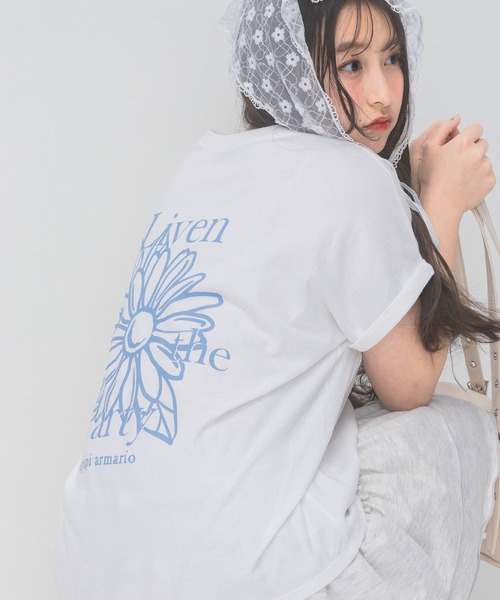 repipi armario(レピピ アルマリオ)の「BACKフラワーTシャツ(Tシャツ/カットソー・キッズ・ブラック/ホワイト/レッド・LARGE/MEDIUM/SMALL)」の7枚目の写真