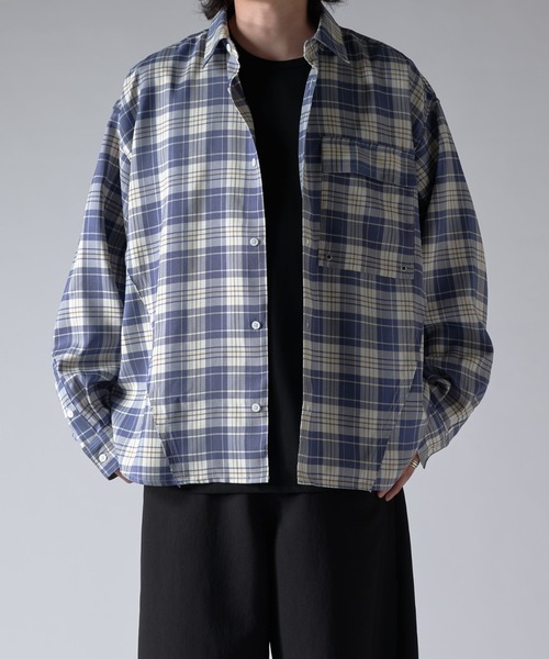 Lui's(ルイス)の「【Neucon/ニューコン】アイレットポケットオーバーサイズチェックシャツ(シャツ/ブラウス・メンズ・サックスブルー/ブラック・2/1)」の1枚目の写真