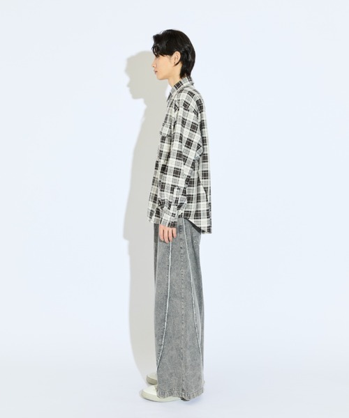 Lui's(ルイス)の「【Neucon/ニューコン】アイレットポケットオーバーサイズチェックシャツ(シャツ/ブラウス・メンズ・サックスブルー/ブラック・2/1)」の10枚目の写真