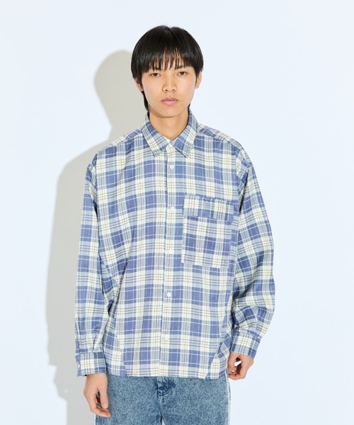 Lui's(ルイス)の「【Neucon/ニューコン】アイレットポケットオーバーサイズチェックシャツ(シャツ/ブラウス・メンズ・サックスブルー/ブラック・2/1)」の12枚目の写真