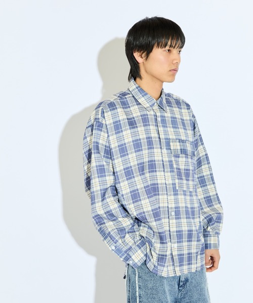Lui's(ルイス)の「【Neucon/ニューコン】アイレットポケットオーバーサイズチェックシャツ(シャツ/ブラウス・メンズ・サックスブルー/ブラック・2/1)」の14枚目の写真