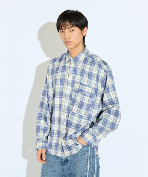 Lui's(ルイス)の「【Neucon/ニューコン】アイレットポケットオーバーサイズチェックシャツ(シャツ/ブラウス・メンズ・サックスブルー/ブラック・2/1)」の13枚目の写真