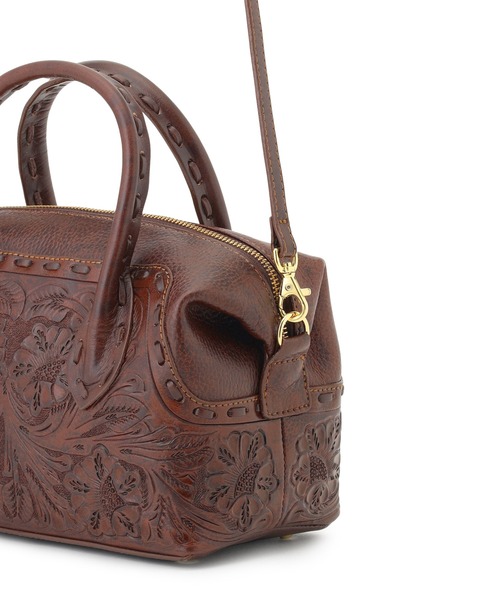 CARVING TRIBES（カービングトライブス）の「Vanessa（ショルダーバッグ・レディース・ブラウン系その他3/ナチュラル/ブラック・FREE）」の4枚目の写真