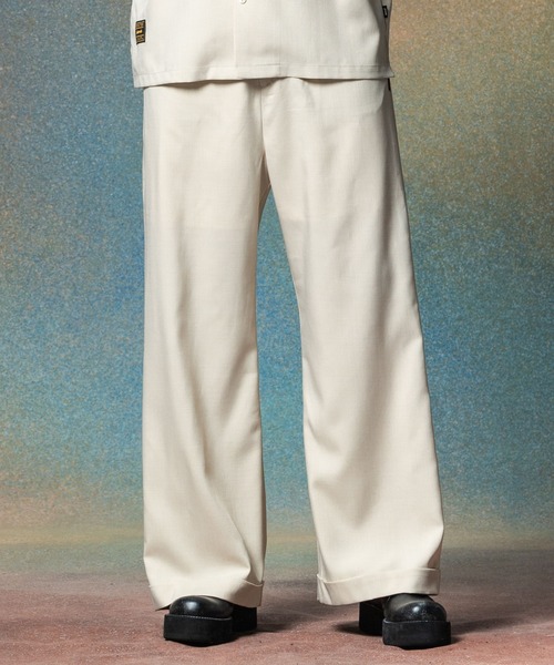 glamb（グラム）の「Suit Fabric Pajamas Pants / スーツファブリックパジャマパンツ（その他パンツ・メンズ・ブルー/ブラック/ホワイト・S/M/L）」の2枚目の写真