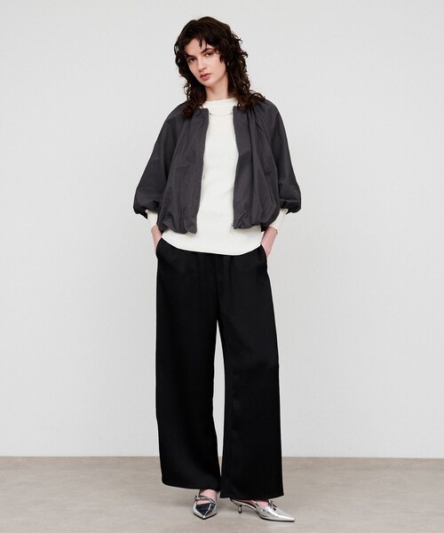 cloenc（クロエンス）の「【手洗い可】バルーンショートブルゾン（ブルゾン・レディース・ホワイト/チャコールグレー/ナチュラル・01/02/03）」の9枚目の写真