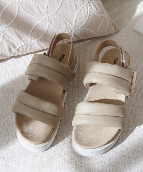 Minnetonka(ミネトンカ)の「MINNETONKA ミネトンカ / プラットフォームパファーストラップサンダル 25M02(サンダル・レディース・ブラック/シルバー/ベージュ/ホワイト・5/9/8/7/6)」の8枚目の写真