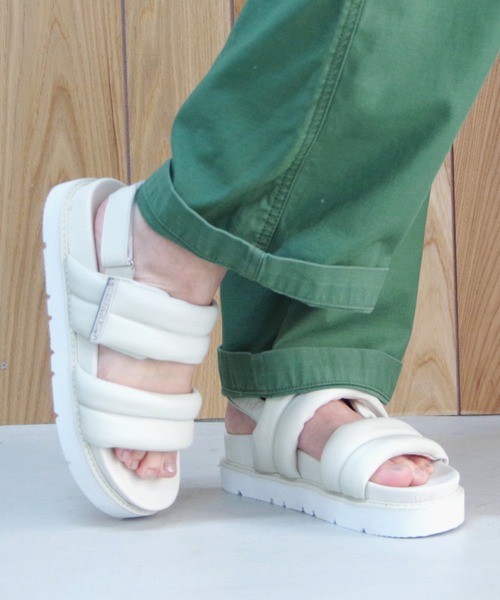 Minnetonka(ミネトンカ)の「MINNETONKA ミネトンカ / プラットフォームパファーストラップサンダル 25M02(サンダル・レディース・ブラック/シルバー/ベージュ/ホワイト・5/9/8/7/6)」の14枚目の写真