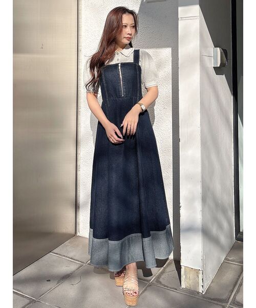 MERCURYDUO（マーキュリーデュオ）の「ヘムデザインデニムキャミワンピース（ワンピース・レディース・インディゴブルー/ブルー・SMALL/MEDIUM）」の4枚目の写真