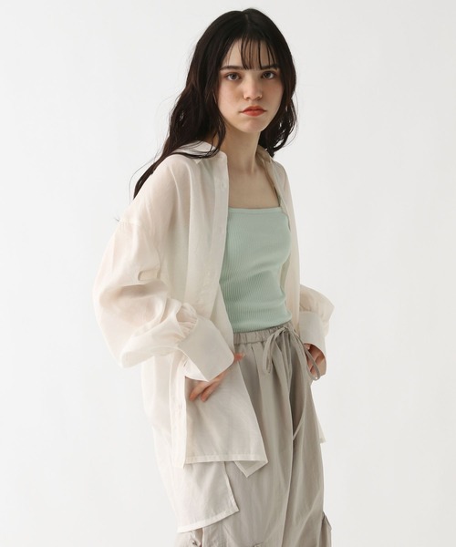 GLOBAL WORK（グローバルワーク）の「ルーズシャツ＊キャミSET/AND YUA ANY/284512（シャツ/ブラウス・キッズ・ブラック/アイボリー/サックスブルー・FREE）」の2枚目の写真