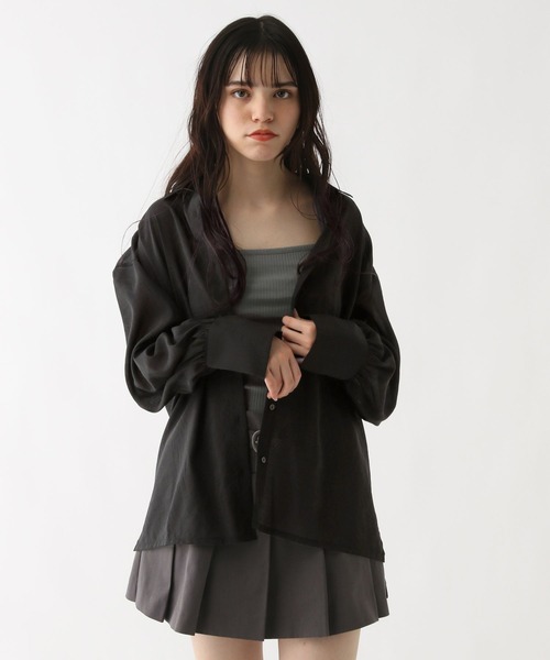 GLOBAL WORK（グローバルワーク）の「ルーズシャツ＊キャミSET/AND YUA ANY/284512（シャツ/ブラウス・キッズ・ブラック/アイボリー/サックスブルー・FREE）」の6枚目の写真