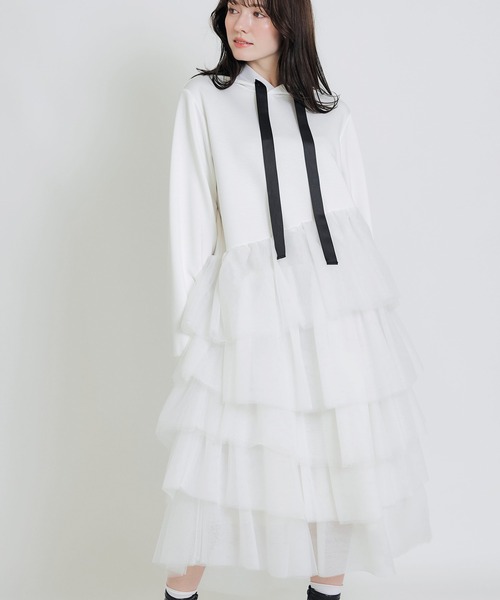 PICCIN PERLA（ピッチンペルラ）の「ティアードチュールダンボールワンピース（ワンピース・レディース・オフホワイト/ブラック・M）」の8枚目の写真