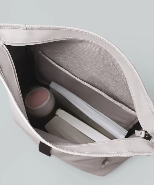 GASTON LUGA（ガストンルーガ）の「GASTON LUGA/ガストンルーガ/RULLEN 16" (ルーレン16")（バックパック/リュック・メンズ・グレー/ブラック/オリーブ系・F）」の18枚目の写真