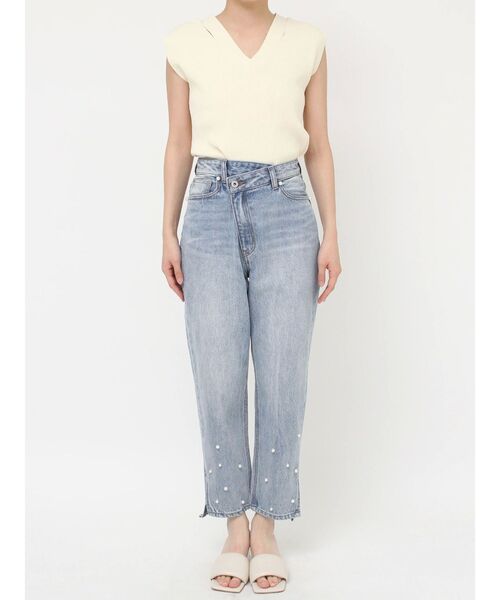 LAGUNAMOON(ラグナムーン)の「パール付きウエストアシメデザインデニム(デニムパンツ・レディース・ライトブルー・SMALL/MEDIUM)」の16枚目の写真