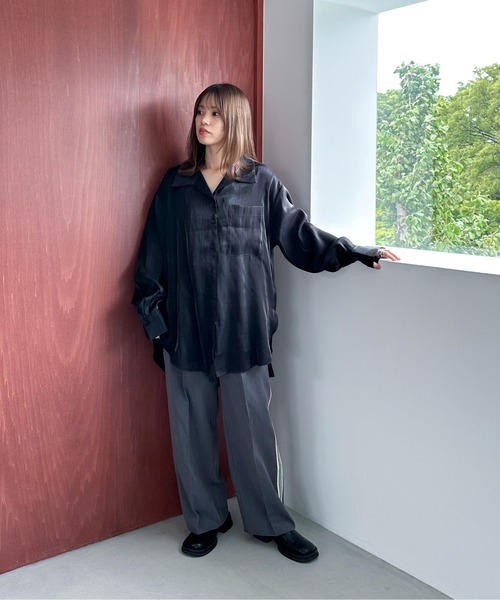 feepur（フェピュール）の「スラックス（スラックス・レディース・ネイビー・MEDIUM）」の2枚目の写真