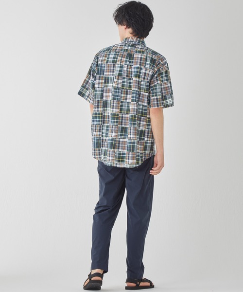 KRIFF MAYER(クリフメイヤー)の「【綿100%】パッチワークリラックスシャツ(シャツ/ブラウス・メンズ・レッド/グリーン/ネイビー/オフホワイト・MEDIUM/LARGE/X-LARGE)」の7枚目の写真