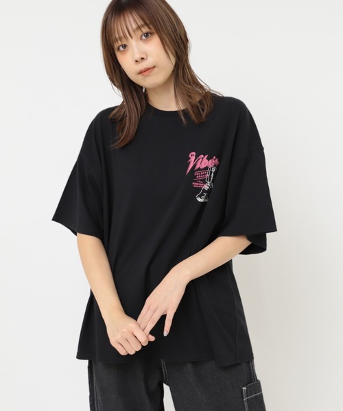 RNA（アールエヌエー）の「M2427 ドックプリント BIG T（Tシャツ
