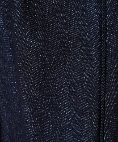 5351 POUR LES HOMMES(ゴーサンゴーイチプールオム)の「【デニムライク】シャンブレー スラックス ショートパンツ(スラックス・メンズ・インディゴブルー/ブラック・44/46/48/50)」の12枚目の写真