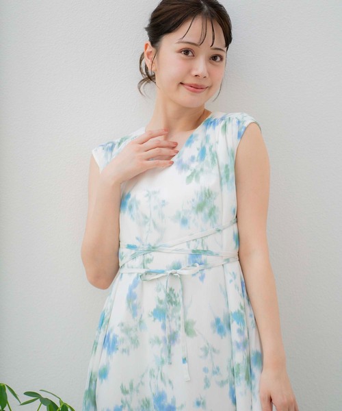 【美品】Noela 15周年ぼかしフラワー楊柳ワンピ Noela｜【15周年】ぼかしフラワー楊柳ワンピ | Rakuten Fashion