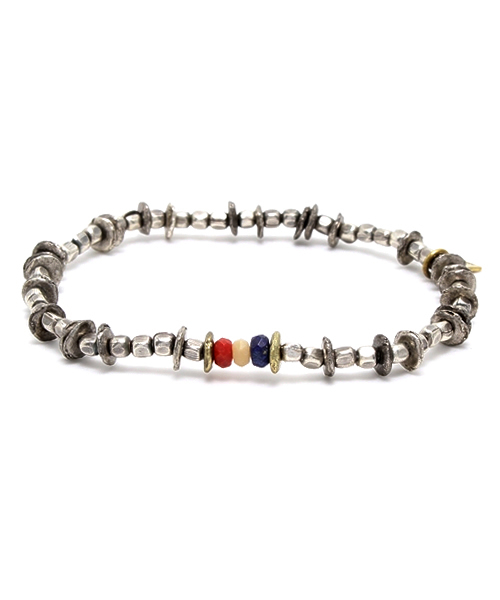amp japan（アンプジャパン）の「tricolor in seed beads bracelet（ブレスレット・メンズ・シルバー・FREE）」の3枚目の写真